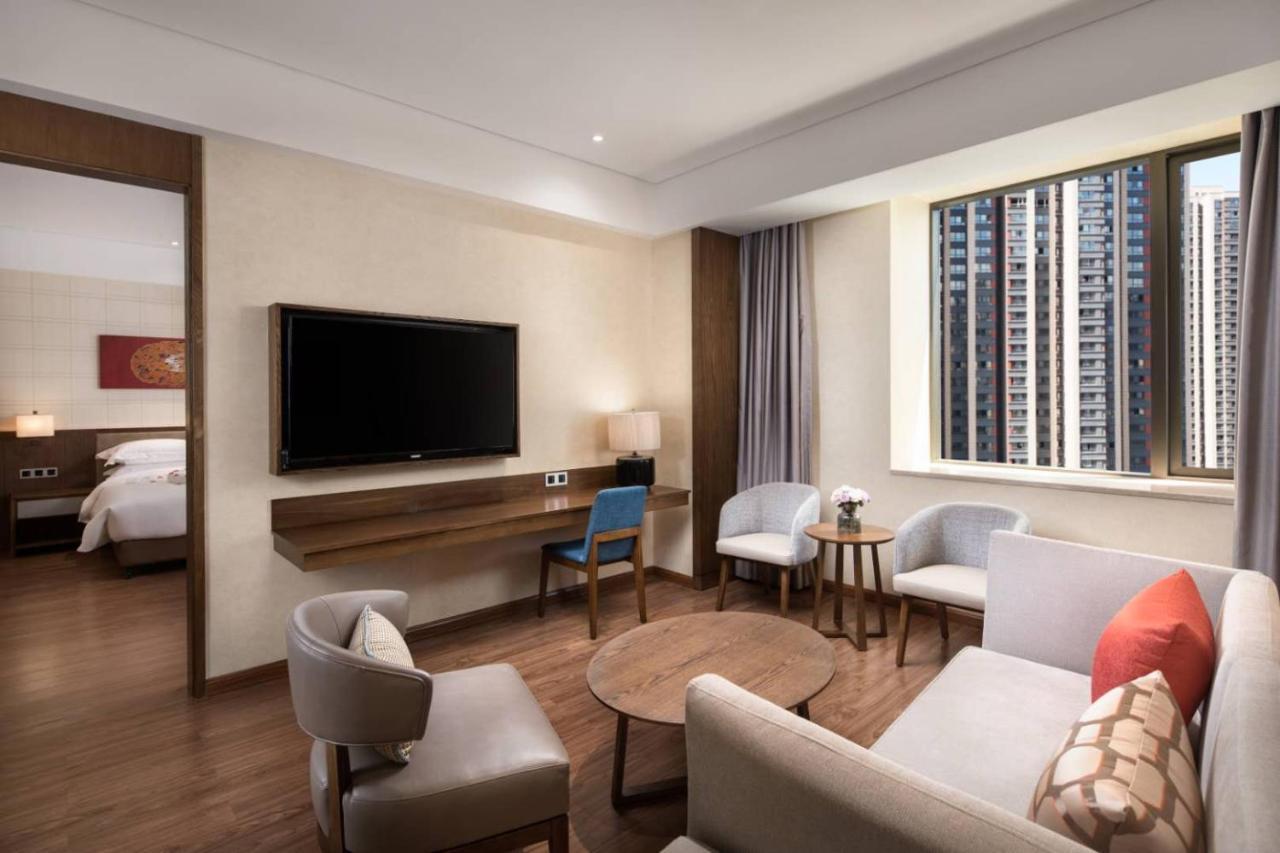 מלון Ramada By Wyndham Baoji Jintai מראה חיצוני תמונה